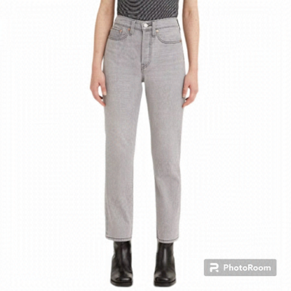 Levi's Denim - Levi’s Grey Wedgie Straight Leg Jean Women’s Size 24
